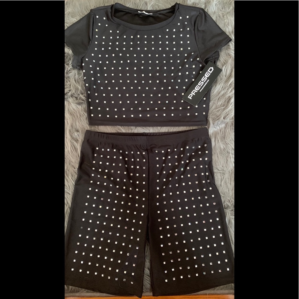 NWT BOUTIQUE SHORT SET